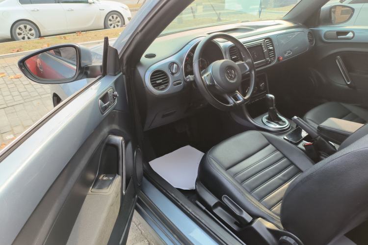 Used Volkswagen Beetle 2018 180TSI Yile Model Interior 3