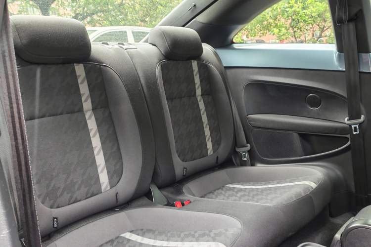 Used Volkswagen Beetle 2018 180TSI Yile Model Interior 4