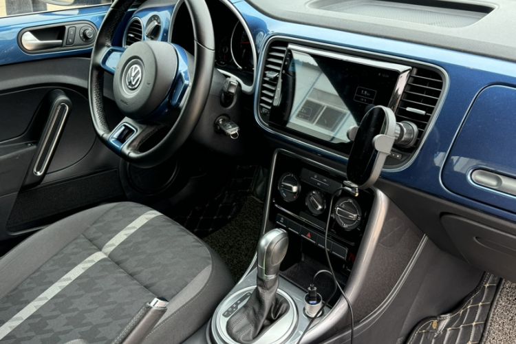Used Volkswagen Beetle 2018 180TSI Yile Model Interior 4