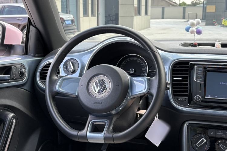 Used Volkswagen Beetle 2018 180TSI Shangle Model Interior 5