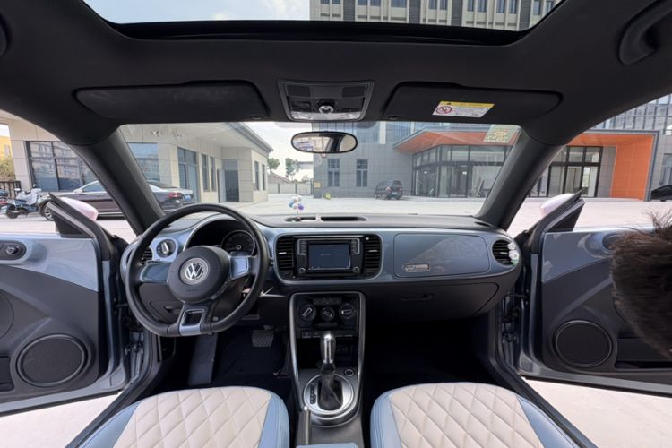 Used Volkswagen Beetle 2018 180TSI Shangle Model Interior 6