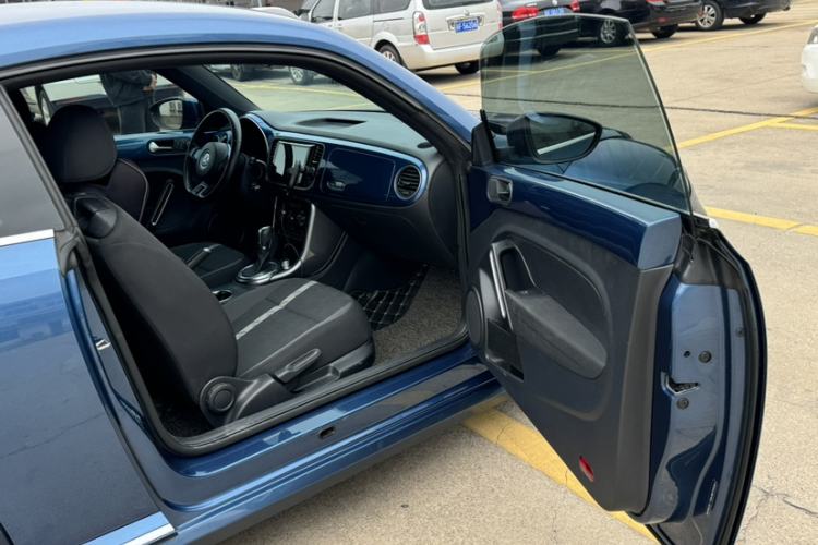 Used Volkswagen Beetle 2018 180TSI Yile Model Interior 6
