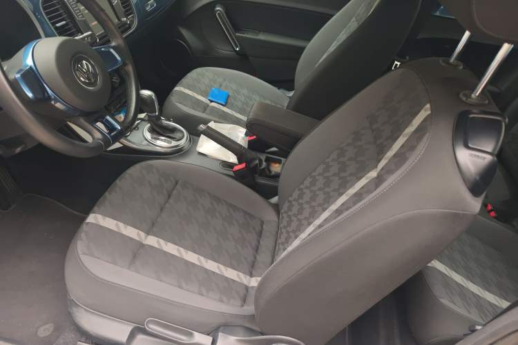 Used Volkswagen Beetle 2018 180TSI Yile Model Left Front Seat