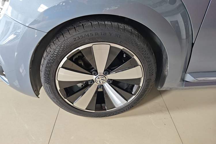Used Volkswagen Beetle 2018 280TSI ZhiLe Trim Left Front Wheel Hub