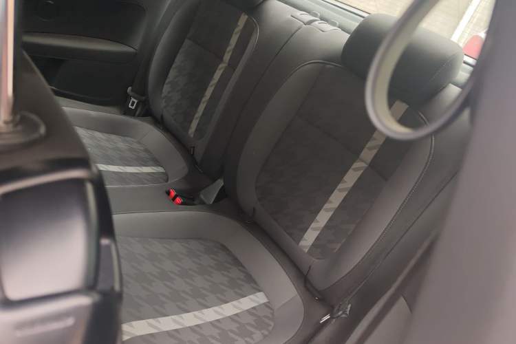 Used Volkswagen Beetle 2018 180TSI Yile Model Left Rear Seat