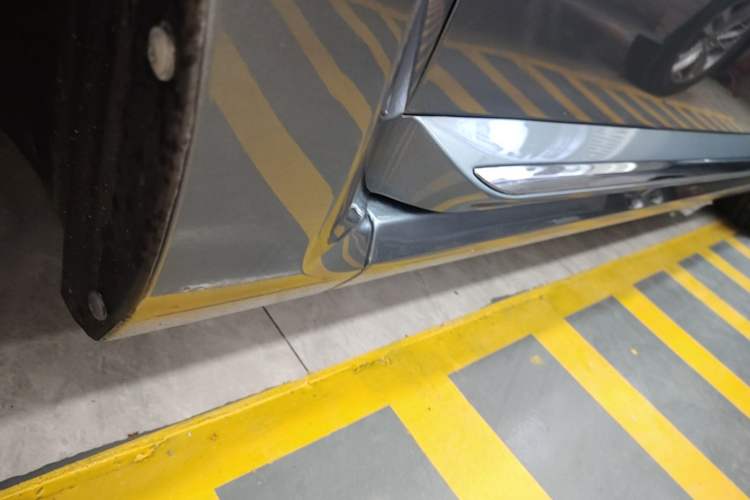 Used Volkswagen Beetle 2018 180TSI Yile Model Left Side Sill