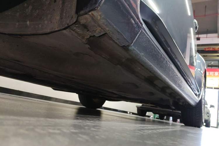 Used Volkswagen Beetle 2018 180TSI Yile Model Left Side Sill
