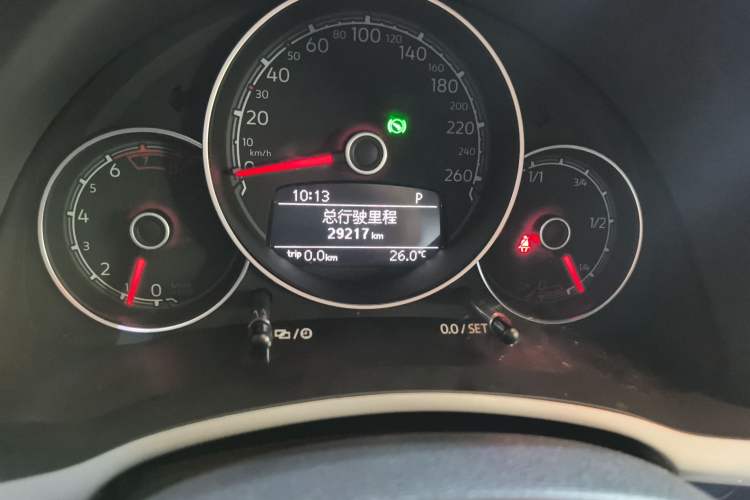Used Volkswagen Beetle 2018 180TSI Yile Model Odometer Close Up