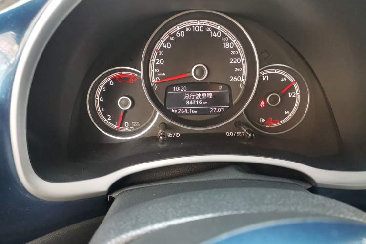 Used Volkswagen Beetle 2018 180TSI Obsidian Series Special Edition Odometer Close Up