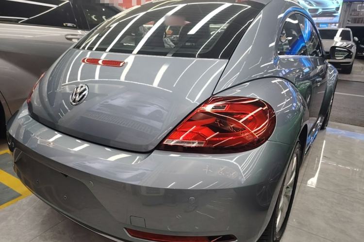 Used Volkswagen Beetle 2018 180TSI Yile Model Rear Right 45 Deg
