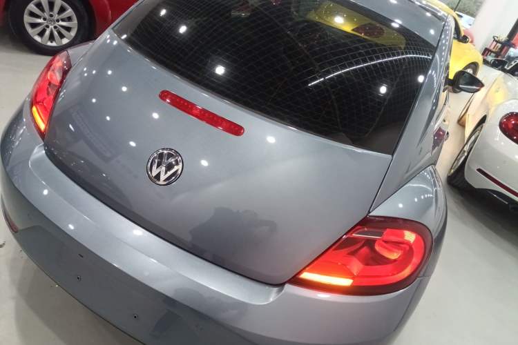 Used Volkswagen Beetle 2018 180TSI Shangle Model Rear Right 45 Deg