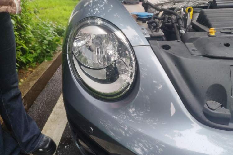 Used Volkswagen Beetle 2018 180TSI Yile Model Right Front Headlight