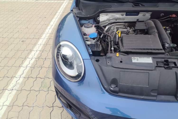 Used Volkswagen Beetle 2018 180TSI Shangle Model Right Front Headlight