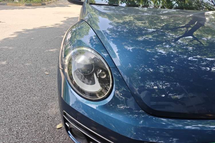 Used Volkswagen Beetle 2018 180TSI Shangle Model Right Front Headlight