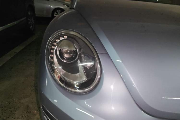 Used Volkswagen Beetle 2018 180TSI Yile Model Right Front Headlight