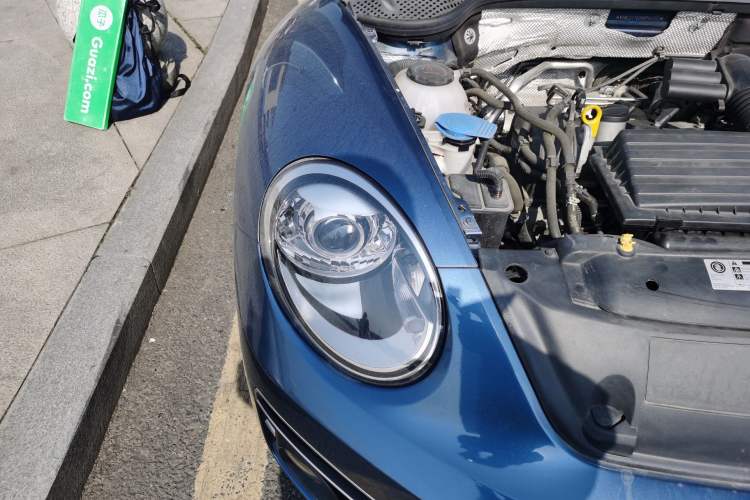 Used Volkswagen Beetle 2018 180TSI Yile Model Right Front Headlight