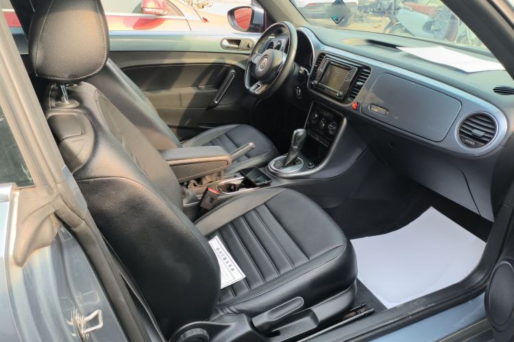 Used Volkswagen Beetle 2018 180TSI Yile Model Right Front Seat