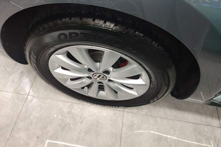 Used Volkswagen Beetle 2018 180TSI Yile Model Right Rear Wheel Hub