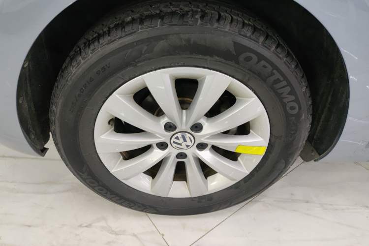 Used Volkswagen Beetle 2018 180TSI Yile Model Right Rear Wheel Hub