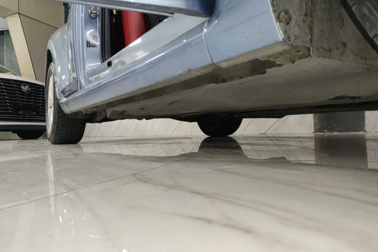 Used Volkswagen Beetle 2018 180TSI Yile Model Right Side Sill
