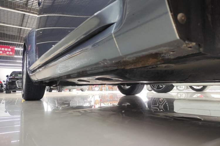 Used Volkswagen Beetle 2018 180TSI Yile Model Right Side Sill