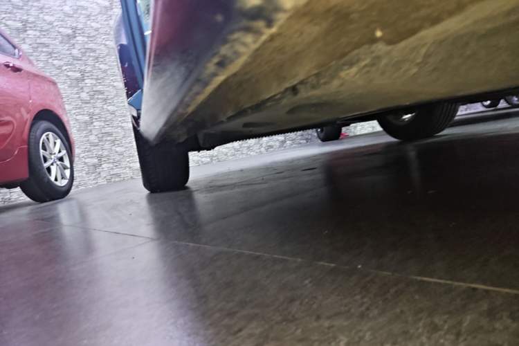 Used Volkswagen Beetle 2018 180TSI Yile Model Right Side Sill