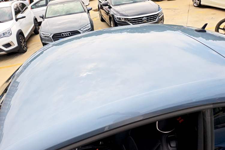 Used Volkswagen Beetle 2018 180TSI Yile Model Roof