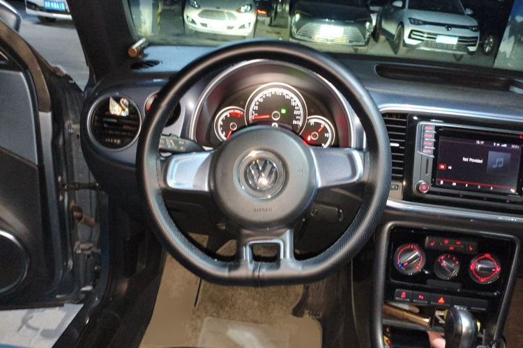 Used Volkswagen Beetle 2018 180TSI Shangle Model Steering Wheel