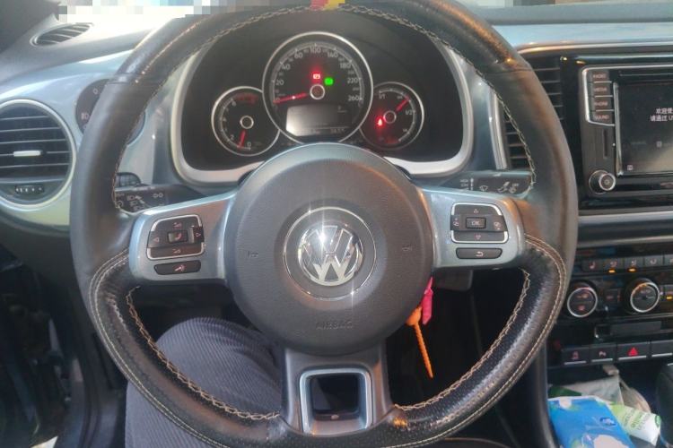 Used Volkswagen Beetle 2018 280TSI Zongle Model Steering Wheel