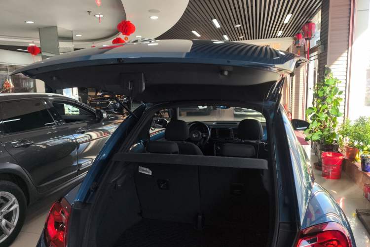 Used Volkswagen Beetle 2018 180TSI Yile Model Trunk