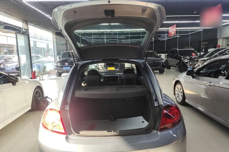 Used Volkswagen Beetle 2018 180TSI Yile Model Trunk