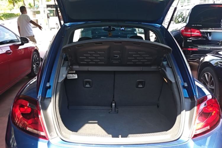 Used Volkswagen Beetle 2018 180TSI Yile Model Trunk