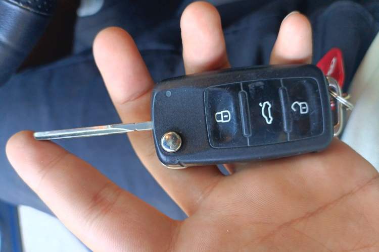 Used Volkswagen Beetle 2018 180TSI Obsidian Series Special Edition Vehicle Key