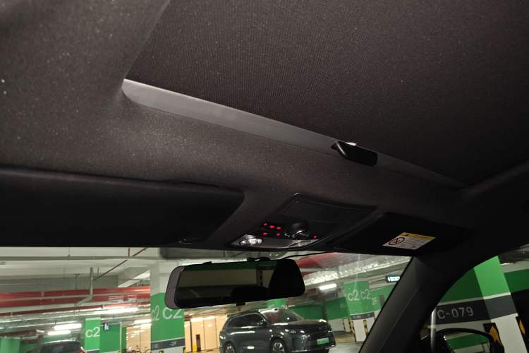 Used Volkswagen Beetle 2018 180TSI Obsidian Series Special Edition Headliner