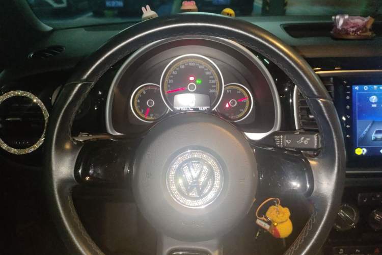 Used Volkswagen Beetle 2018 180TSI Dune Off-Road Edition Instrument Cluster