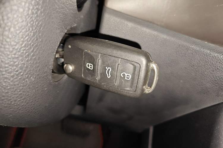 Used Volkswagen Beetle 2018 180TSI Obsidian Series Special Edition Interior 1