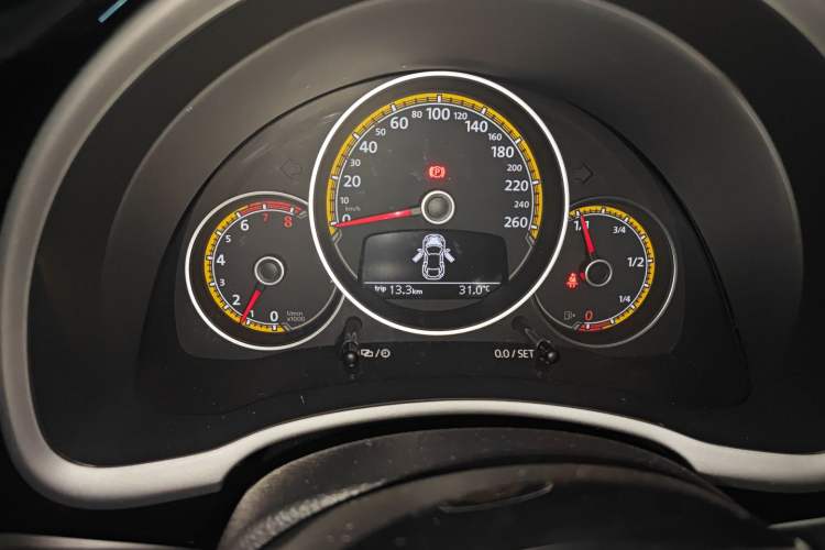 Used Volkswagen Beetle 2018 180TSI Dune Off-Road Edition Instrument Cluster