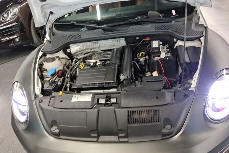 Used Volkswagen Beetle 2018 180TSI Yile Model Engine Bay