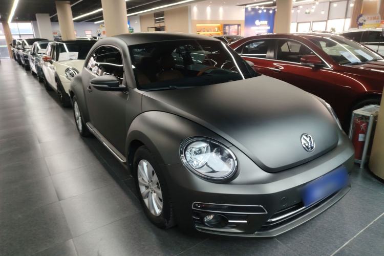 Used Volkswagen Beetle 2018 180TSI Yile Model Front Right 45 Deg