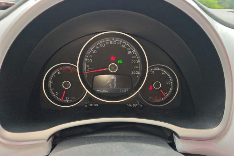 Used Volkswagen Beetle 2018 180TSI Yile Model Instrument Cluster