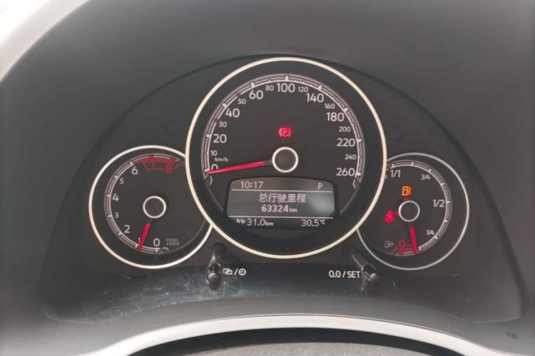 Used Volkswagen Beetle 2018 180TSI Shangle Model Instrument Cluster