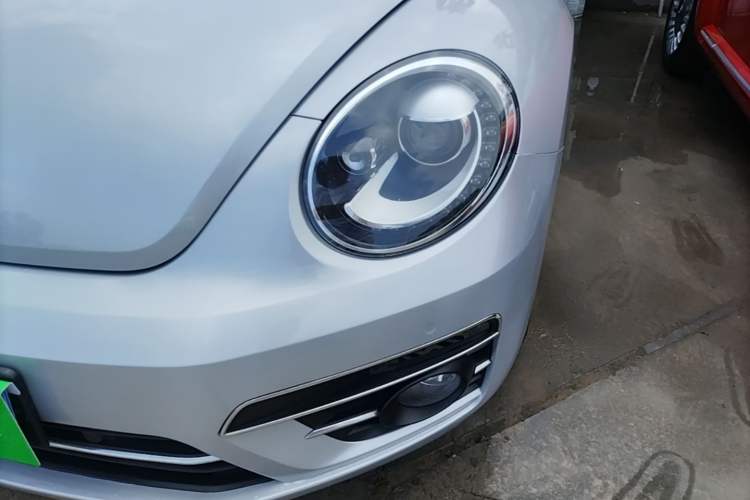 Used Volkswagen Beetle 2018 180TSI Shangle Model Left Front Headlight