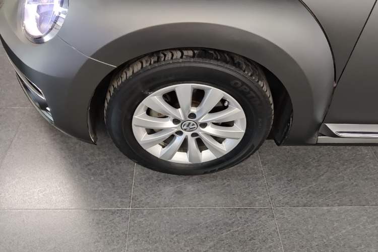 Used Volkswagen Beetle 2018 180TSI Yile Model Left Front Wheel Hub