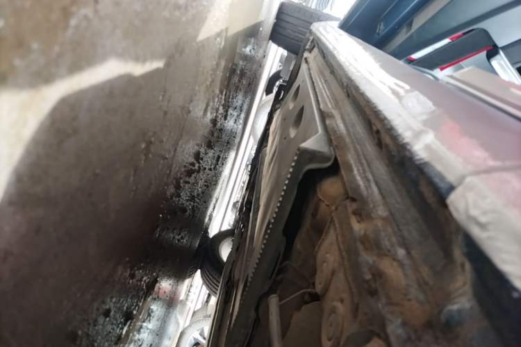 Used Volkswagen Beetle 2018 180TSI Shangle Model Left Side Sill