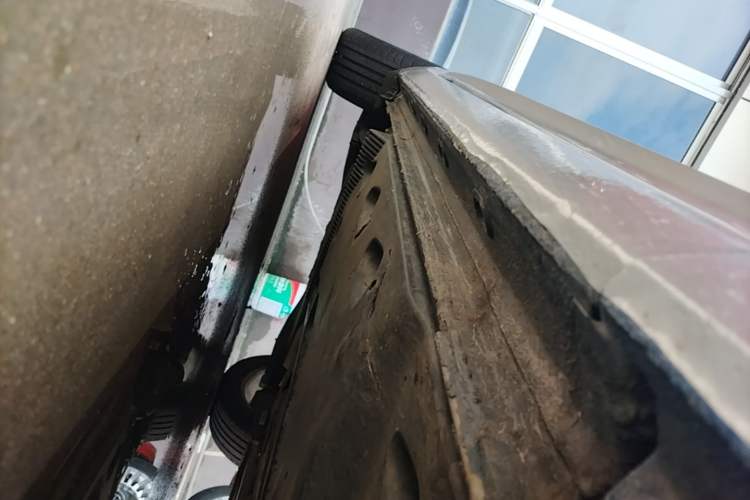Used Volkswagen Beetle 2018 180TSI Shangle Model Right Side Sill
