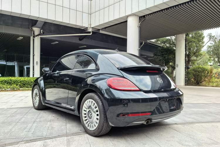 Used Volkswagen Beetle 2018 180TSI Joyful Orange Edition Exterior 3