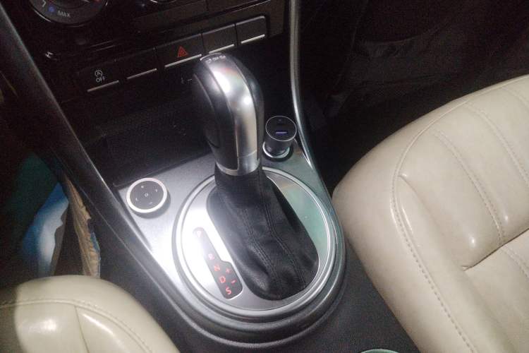 Used Volkswagen Beetle 2018 180TSI Yile Model Gear Lever