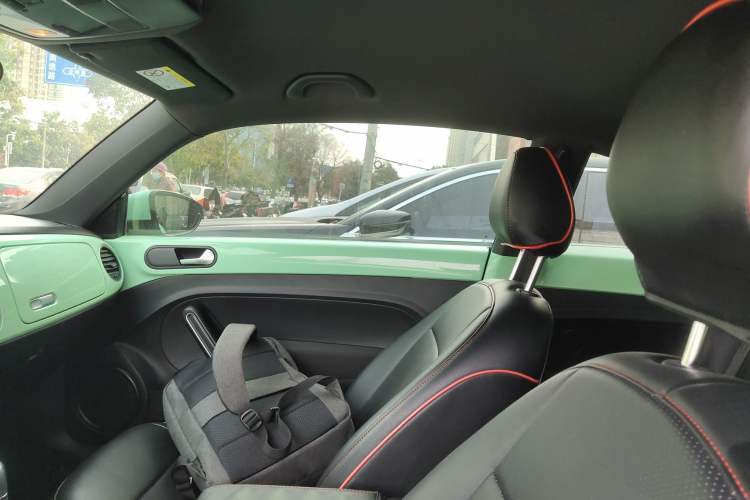 Used Volkswagen Beetle 2018 180TSI Yile Model Headliner
