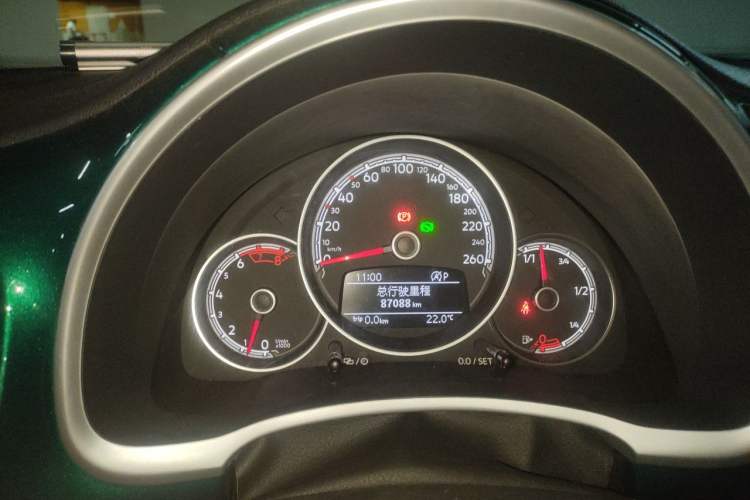 Used Volkswagen Beetle 2018 180TSI Yile Model Instrument Cluster