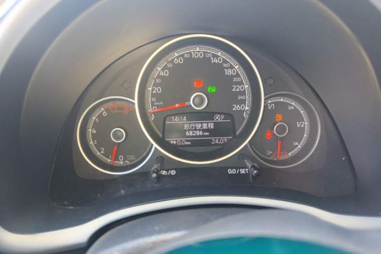 Used Volkswagen Beetle 2018 180TSI Yile Model Instrument Cluster